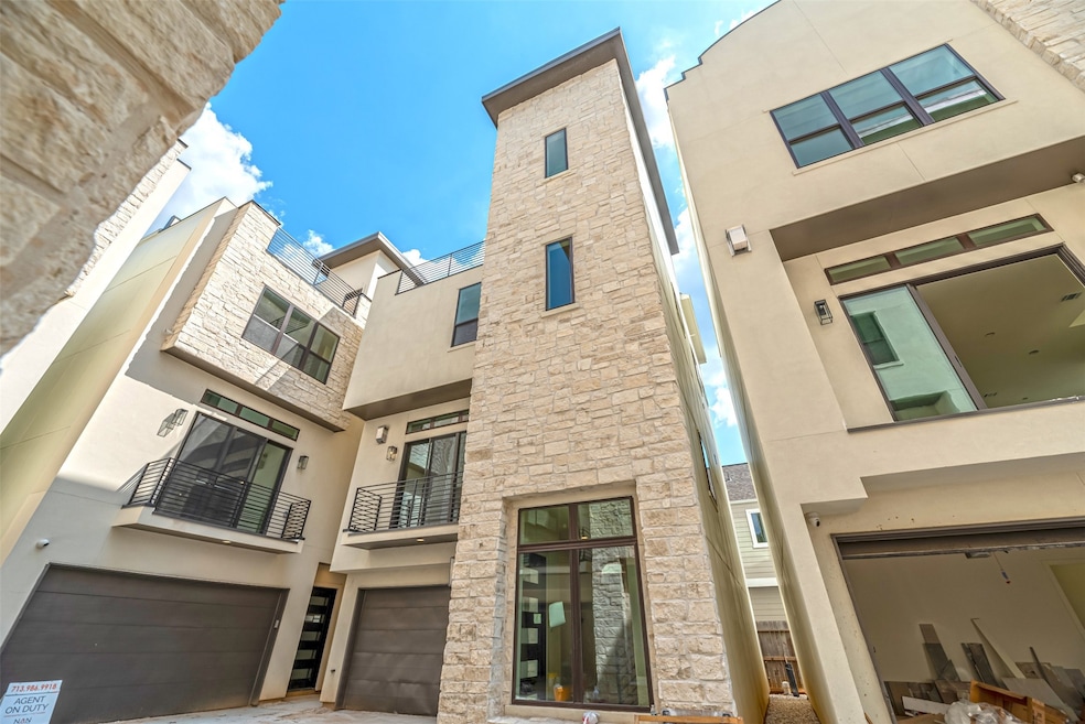 1723 Dunlavy St, Houston, TX 77006 - photo 1