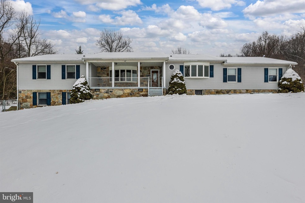 5780 Brownsville Pass Rd, Jefferson, MD 21755 - photo 1