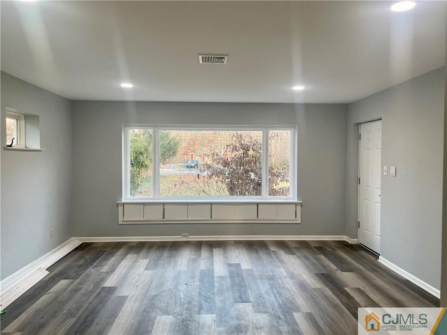 Sold $560,000 • Co-Listing Agent