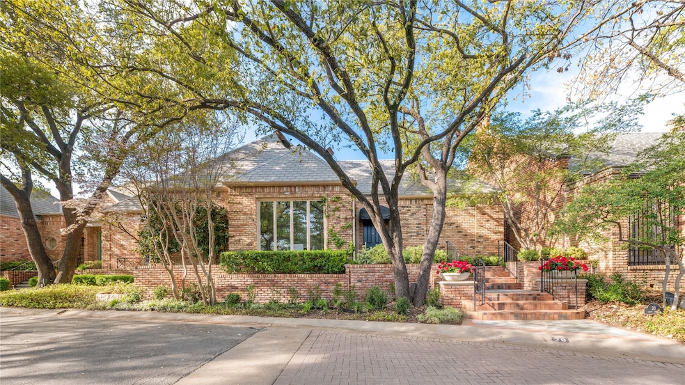 29 Saint Laurent Place, Dallas, TX 75225 - photo 1