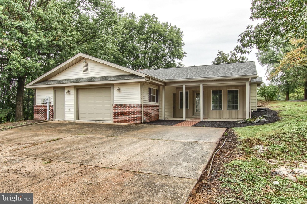 70 Edison Rd, Palmyra, PA 17078 - photo 1