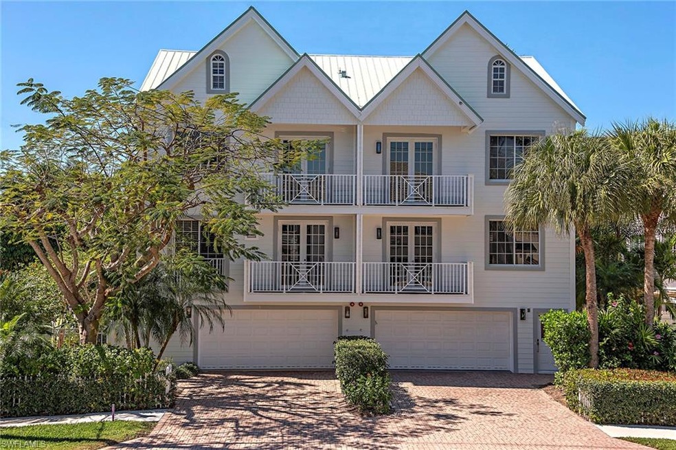 838 10th St S unit 102, Naples, FL 34102 - photo 1