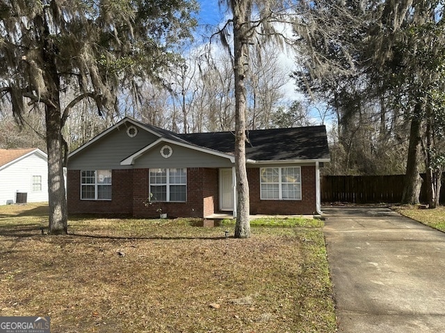 8 Bluebird Dr SE, Allenhurst, GA 31301 - photo 1