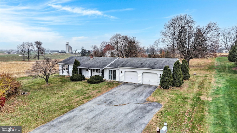 15 Pheasant Run, Fleetwood, PA 19522 - photo 1