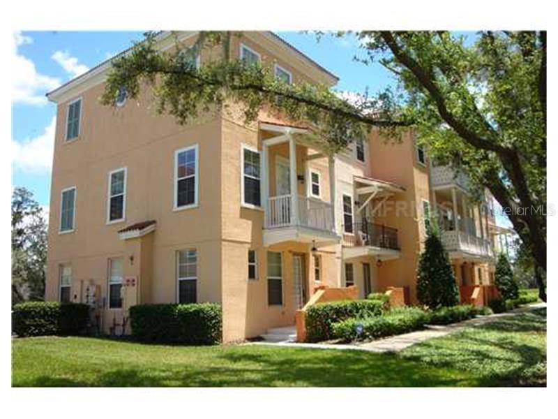 954 Sombra St, Tampa, FL 33619 - photo 1