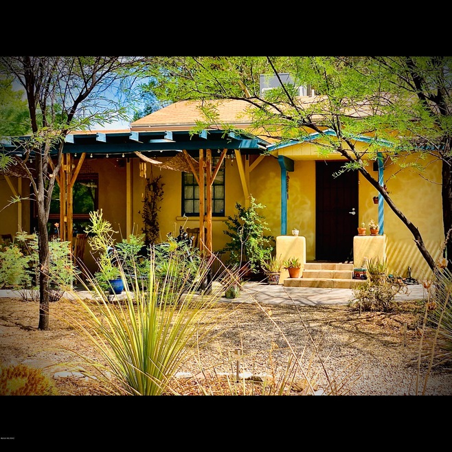 Exterior 1