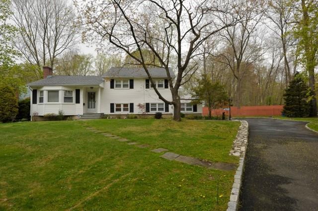 172 Berrian Rd, Stamford, CT 06905 - photo 1