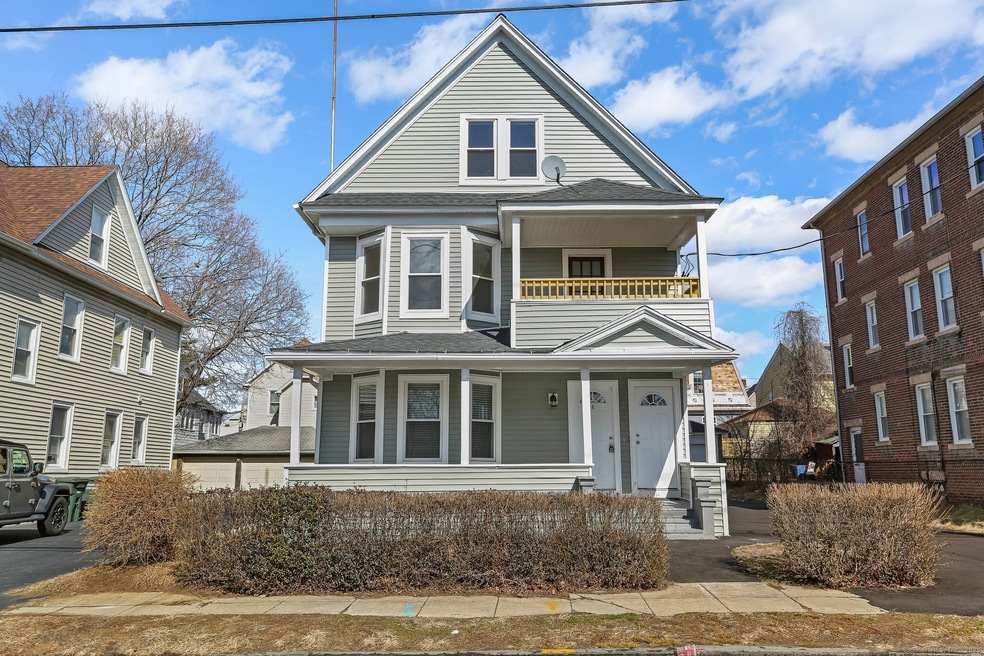 92-94 Alfred St unit 2, Bridgeport, CT 06605 - photo 1