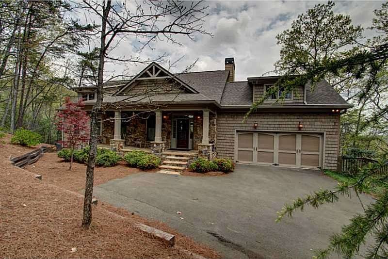 Exterior Front. Stone lined rocking chair front po