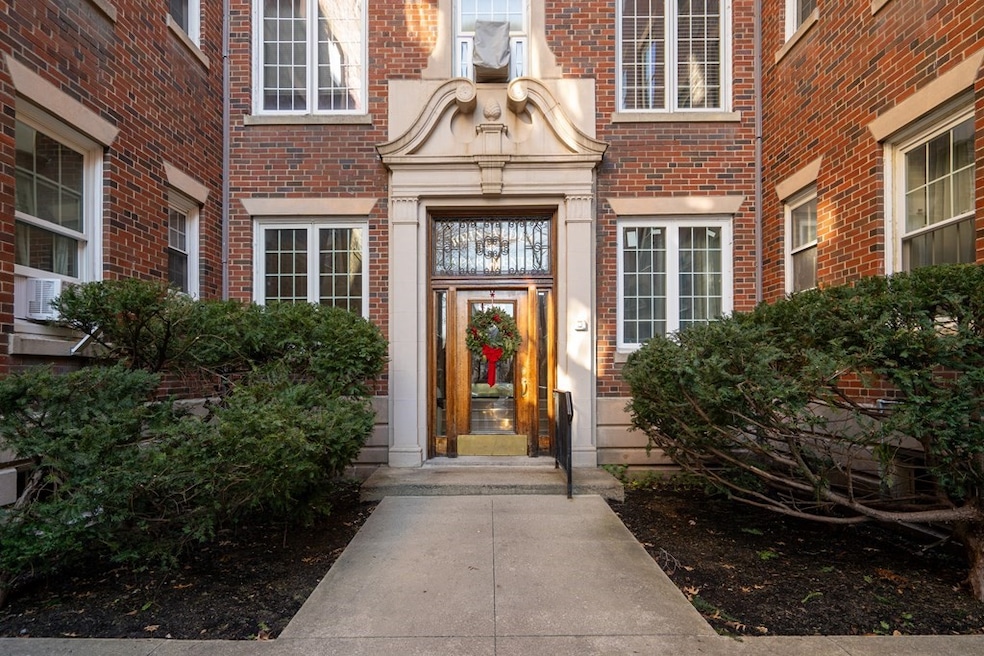 285 Harvard St unit 308, Cambridge, MA 02139 - photo 1