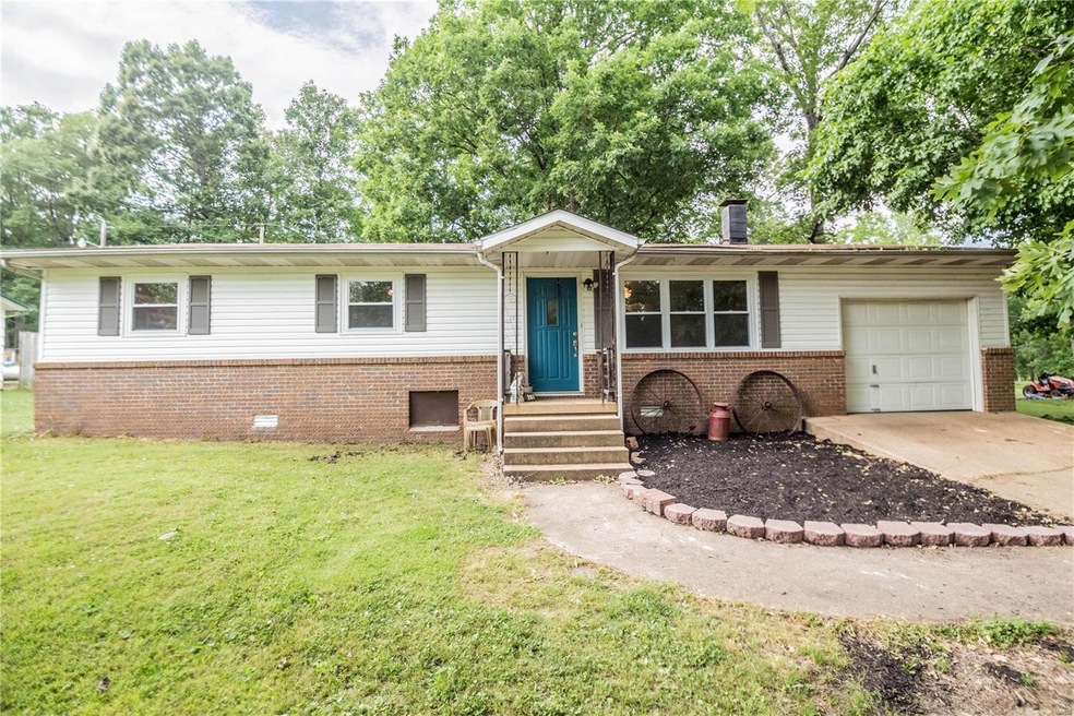 267 Cr 4416, Poplar Bluff, MO 63901 - photo 1