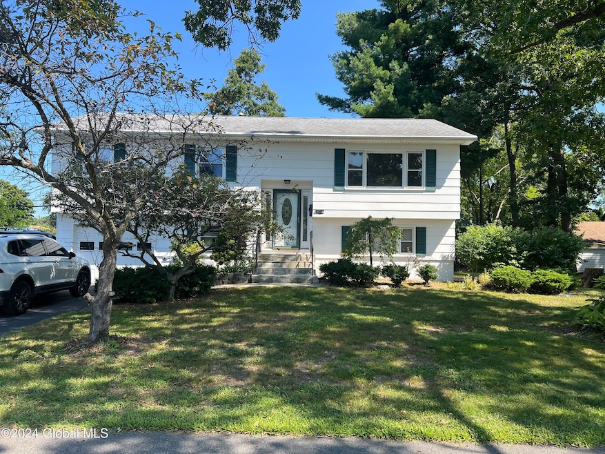 48 Grounds Place, Albany, NY 12205 - photo 1