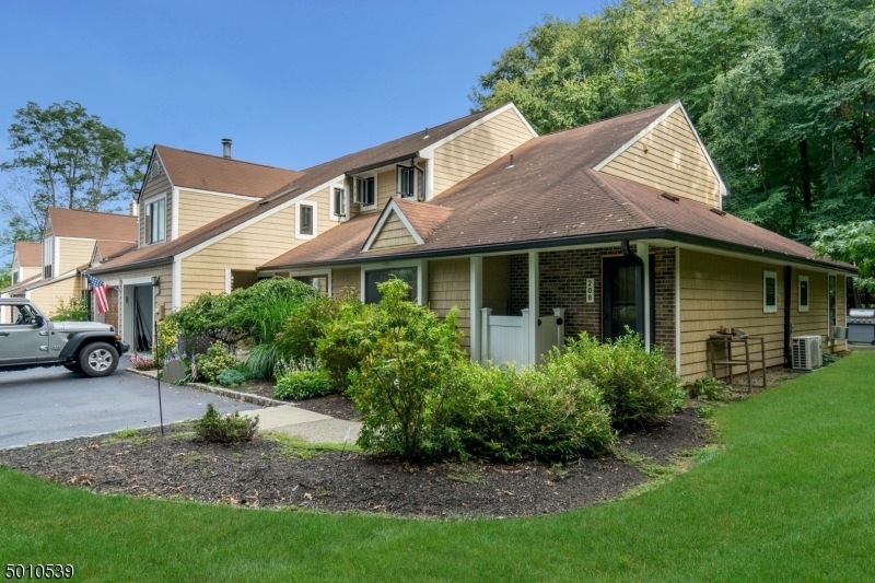 208 Joseph Ln, Mine Hill, NJ 07803 - photo 1