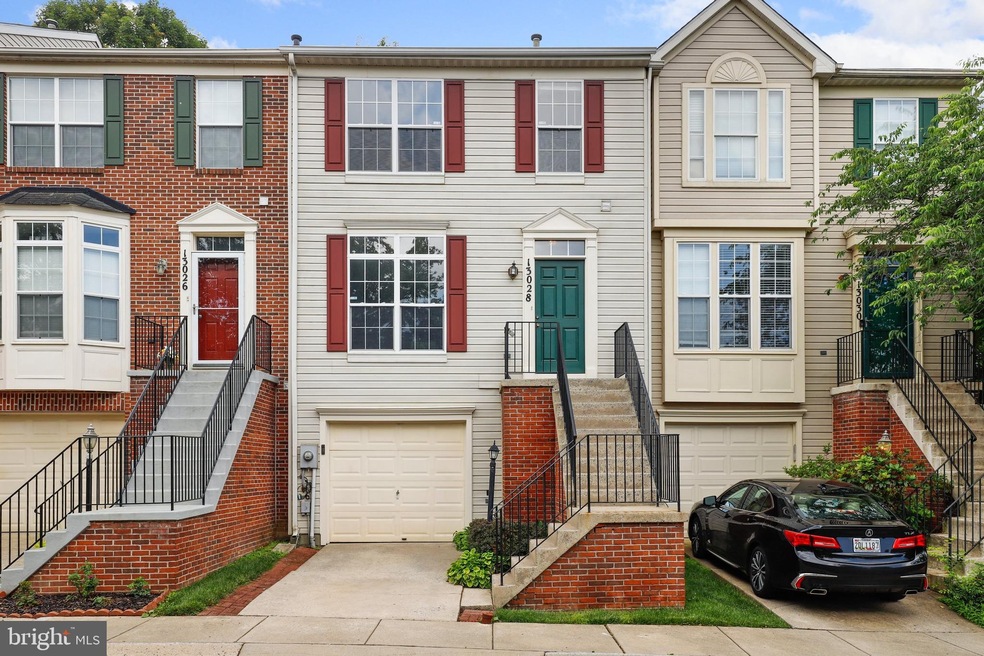 13028 Shamrock Glen Dr, Germantown, MD 20874 - photo 1