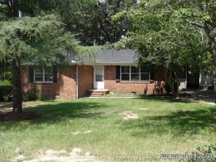 7542 Decatur Dr, Fayetteville, NC 28303 - photo 1