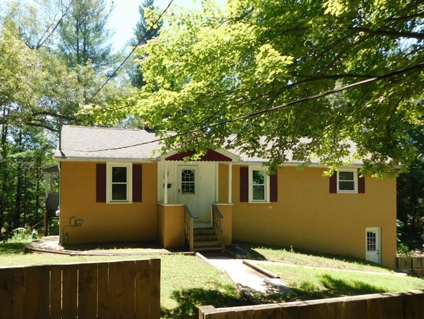 19 1/2 King Ave, Monson, MA 01057 - photo 1