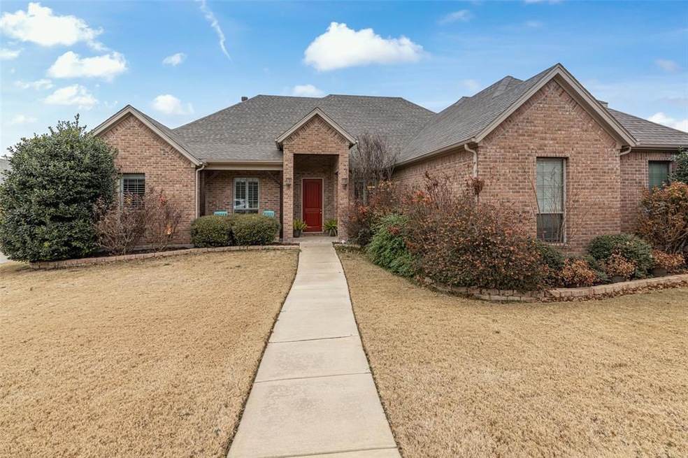 208 William Allen Ln, Decatur, TX 76234 - photo 1