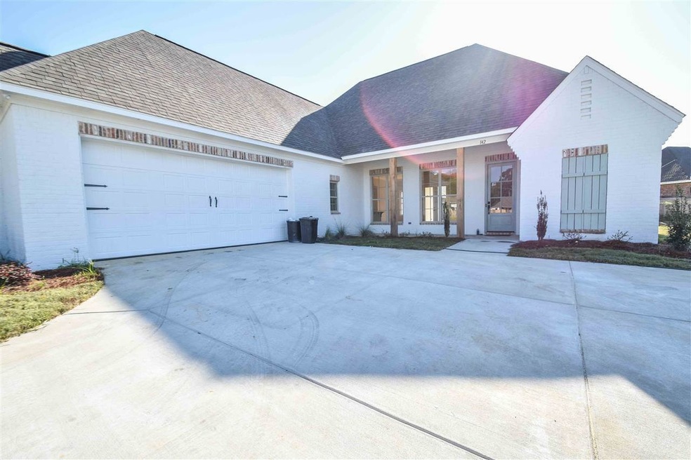 142 Camden Point, Madison, MS 39110 - photo 1