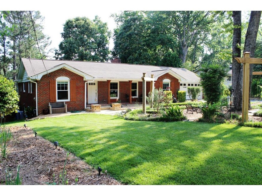 2377 Fairoaks Rd, Decatur, GA 30033 - photo 1