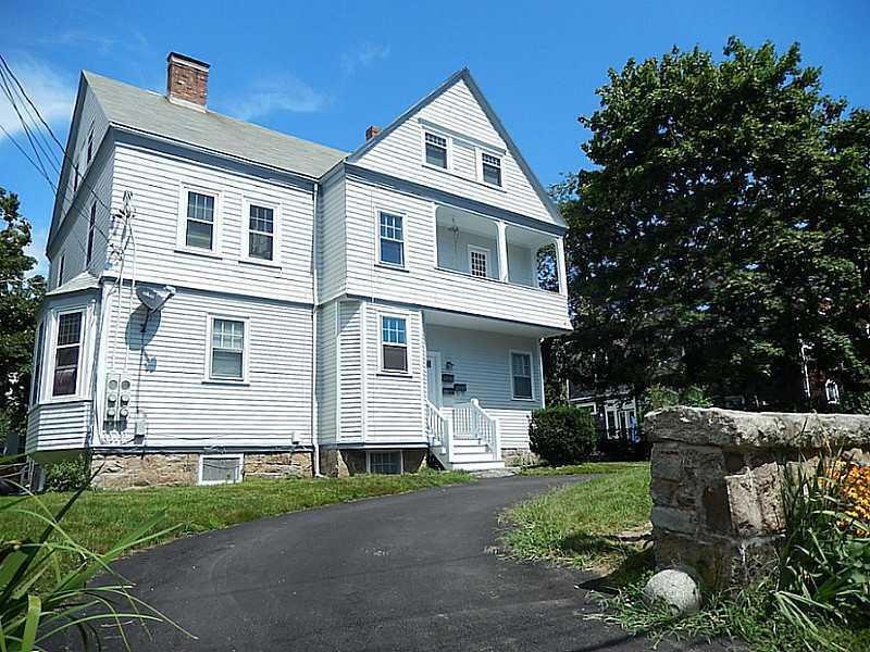 30 Cranston Ave, Newport, RI 02840 - photo 1
