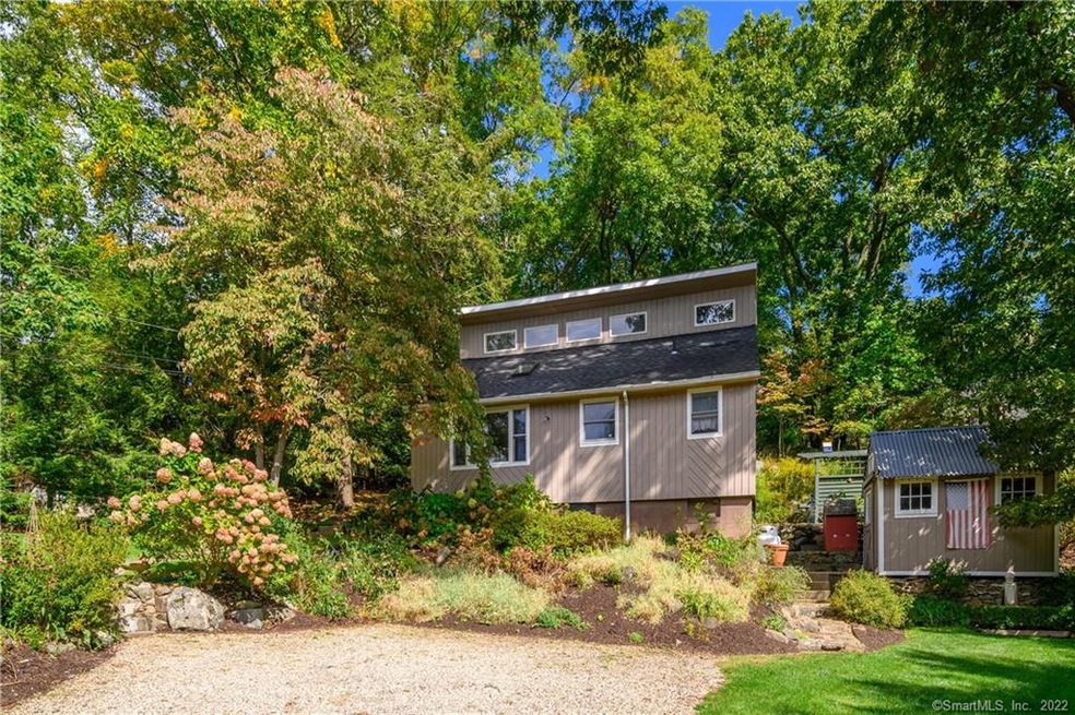 6 Flak Ln, New Fairfield, CT 06812 - photo 1