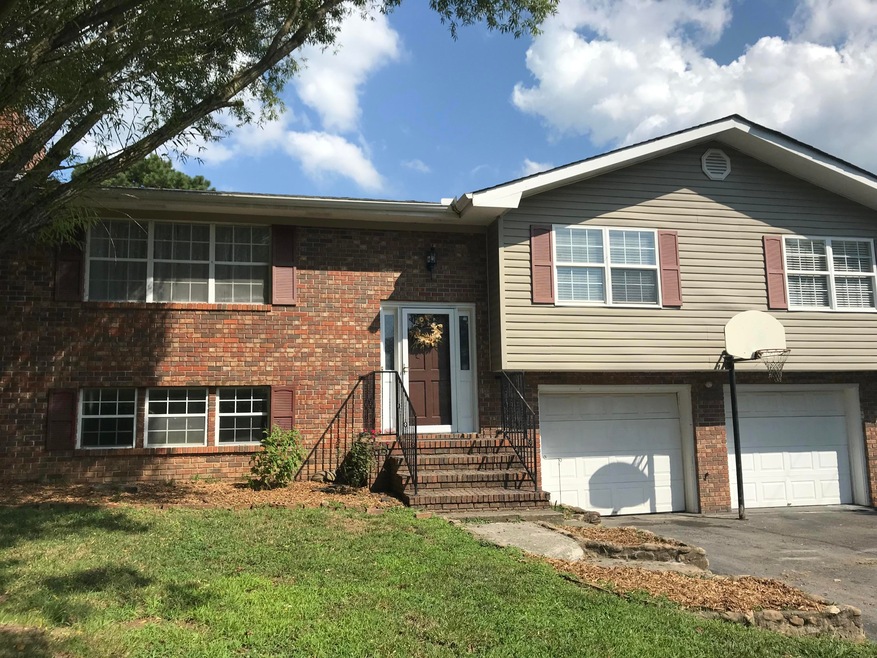 Clover Dale front 1