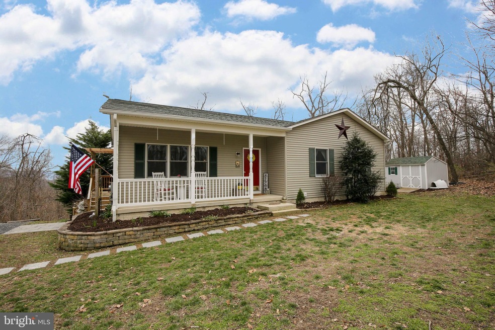 520 Reynolds Rd, Cross Junction, VA 22625 - photo 1