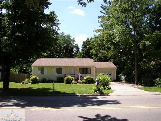 831 W Northrup St, Lansing, MI 48911 - photo 1