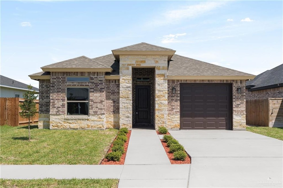 3311 Las Vistas Ln, Progreso Lakes, TX 78596 - photo 1