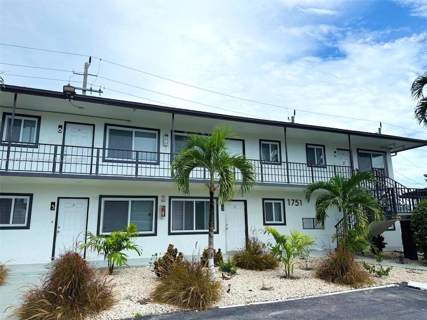 For Rent $1,650/month