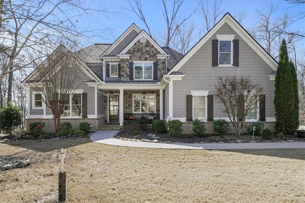 Craftsman house featuring a porch