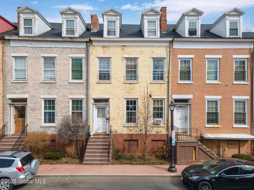 54 Westerlo Street 21, Albany, NY 12202