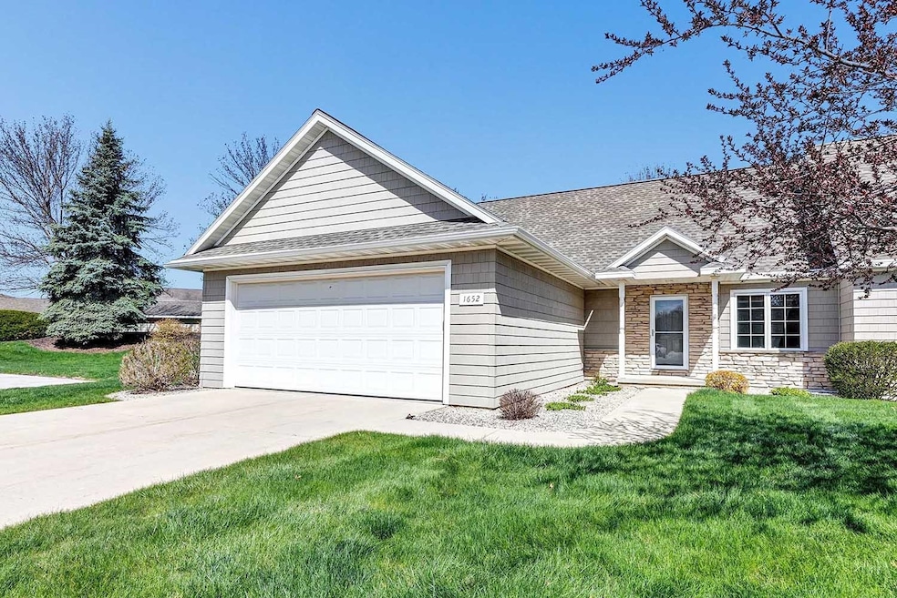 Under Contract $299,900 • Co-Listing Agent
