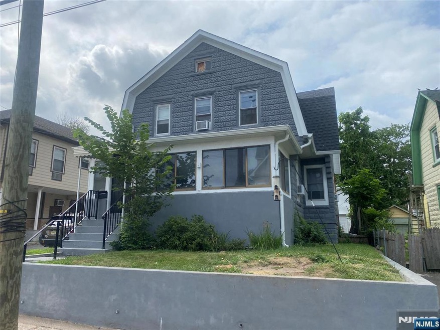 71 W Madison Ave unit 1, Dumont, NJ 07628 - photo 1