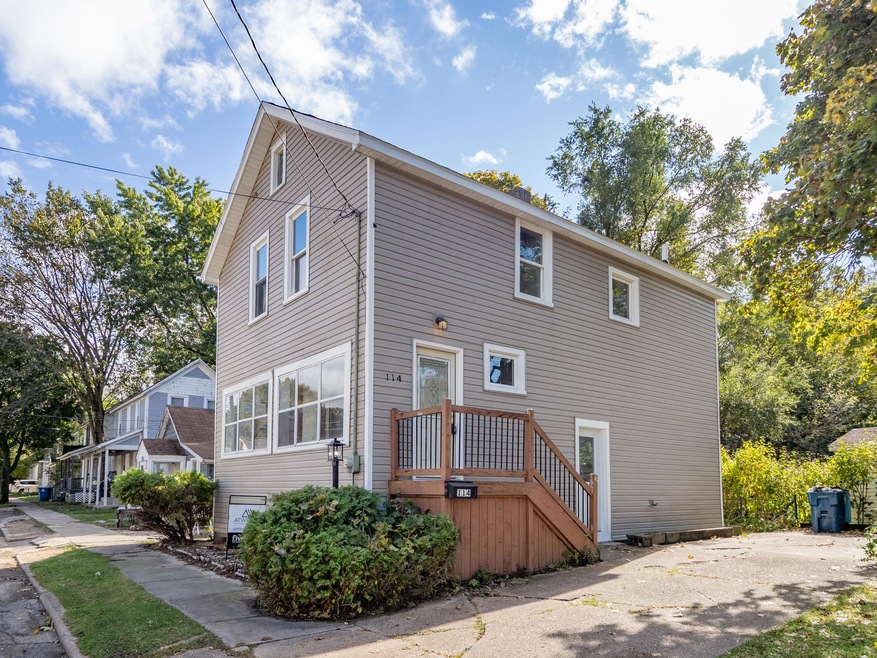 114 E. Maple St-101