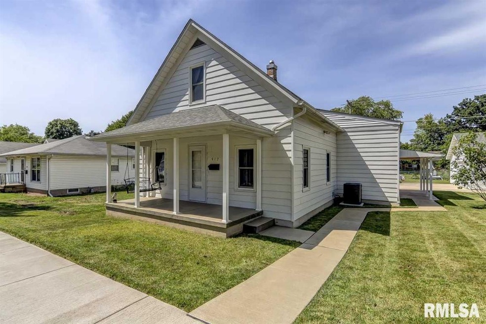 512 4th St, Lincoln, IL 62656 - photo 1