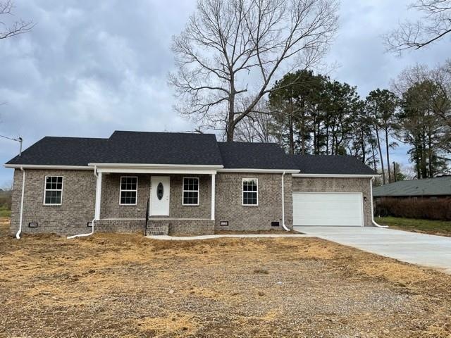 2004 2nd Ave, Manchester, TN 37355 - photo 1