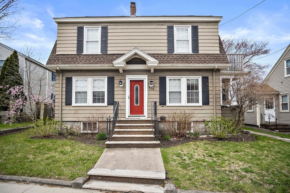 226 Canal St unit 2, Salem, MA 01970 - photo 1