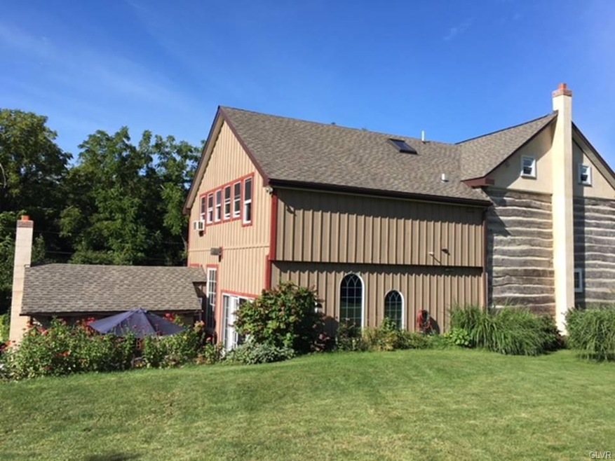 3102 Limeport Pike, Coopersburg, PA 18036 - photo 1