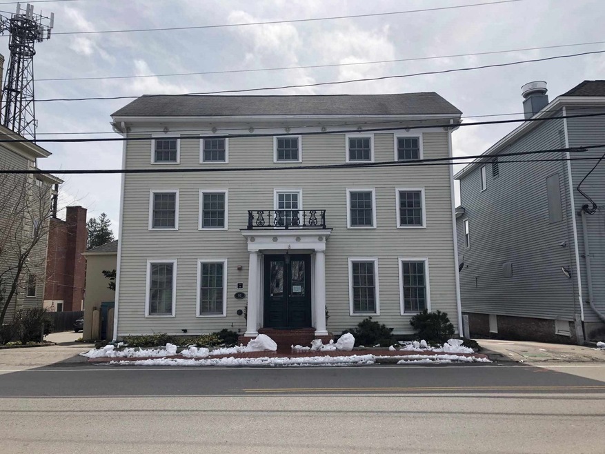 86 Islington St unit 4, Portsmouth, NH 03801 - photo 1