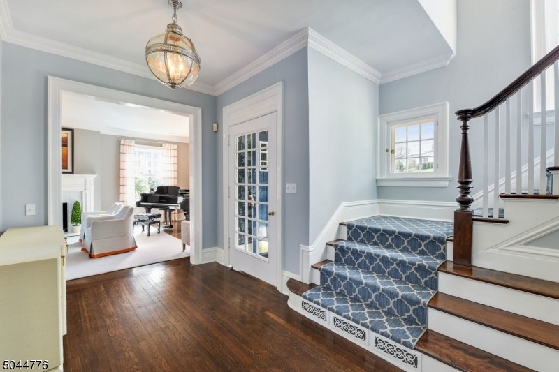 23 Fernwood Rd, Summit, NJ 07901 - photo 1