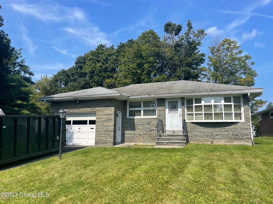 40 Mariette Place, Albany, NY 12209 - photo 1