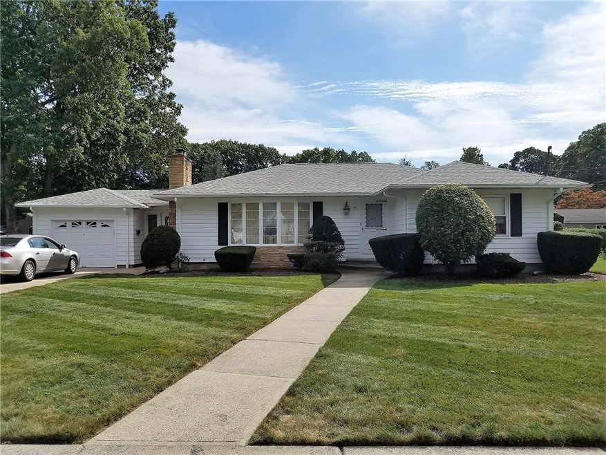 76 Park Forest Rd, Cranston, RI 02920 - photo 1