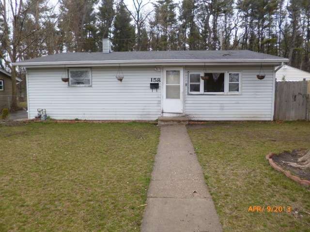 158 Sioux Ave, Carpentersville, IL 60110 - photo 1