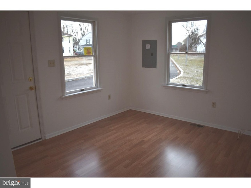 1012 Hoffman Ave unit 1014, Paulsboro, NJ 08066 - photo 1