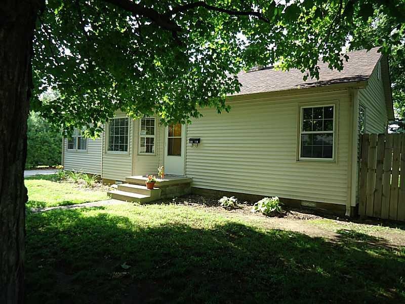 3105 13th St, Columbus, IN 47201 - photo 1