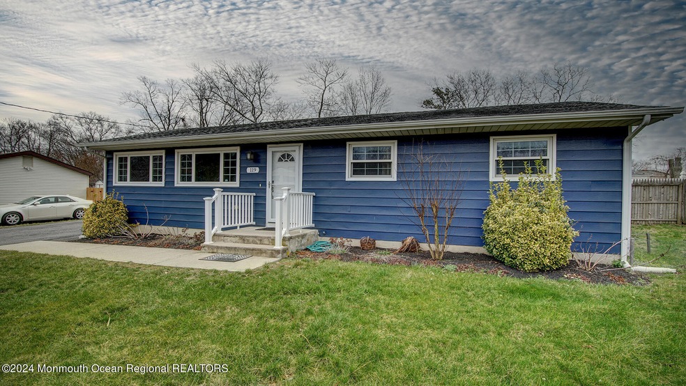 119 Pheasant Dr, Bayville, NJ 08721 - photo 1