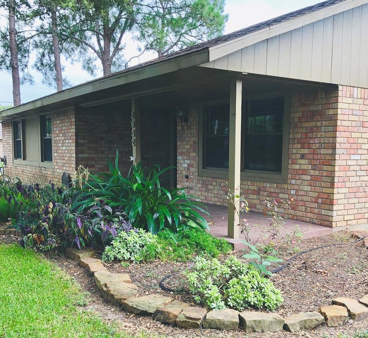 2932 La Vista Ave, Bay City, TX 77414 - photo 1