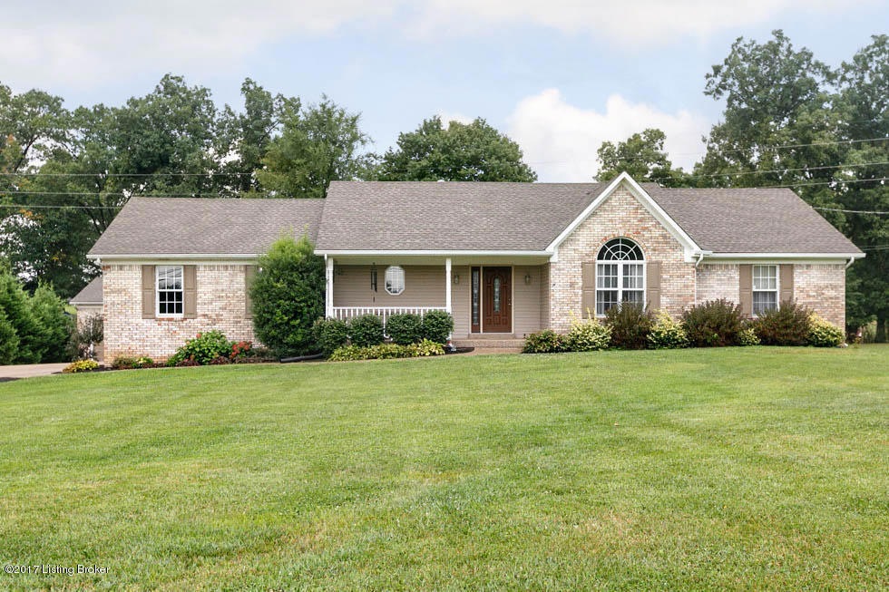 233 Brian Dr, Shepherdsville, KY 40165 - photo 1
