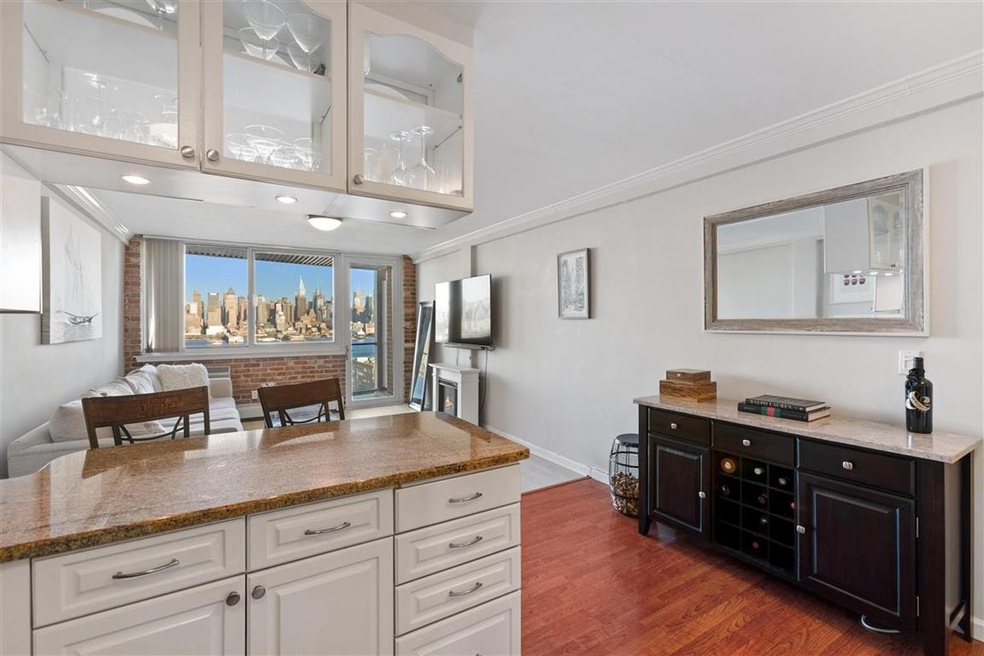 Fulton House unit 2F, Weehawken, NJ 07086 - photo 1